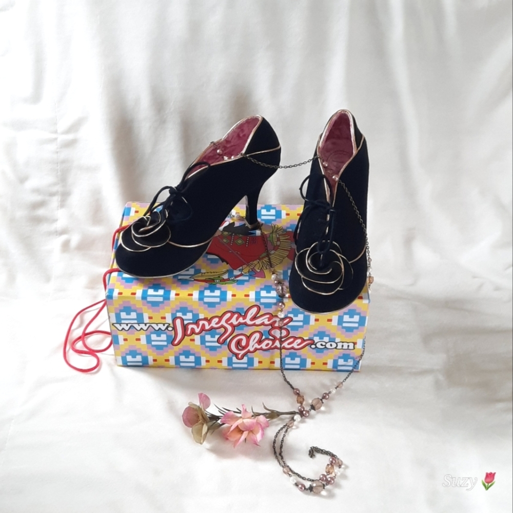 IRREGULAR CHOICE Black Gold Flower Lace-Up Heels - Picture 2 of 8
